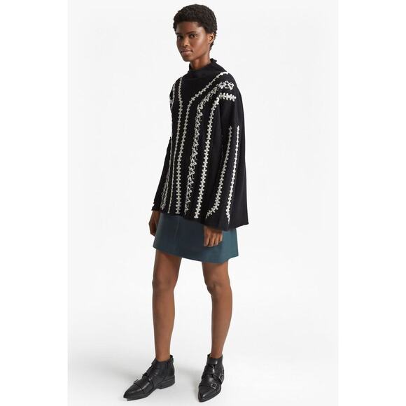 FRENCH CONNECTION Ella Embroidered Pattern sweater, black and white - Picture 2 of 8